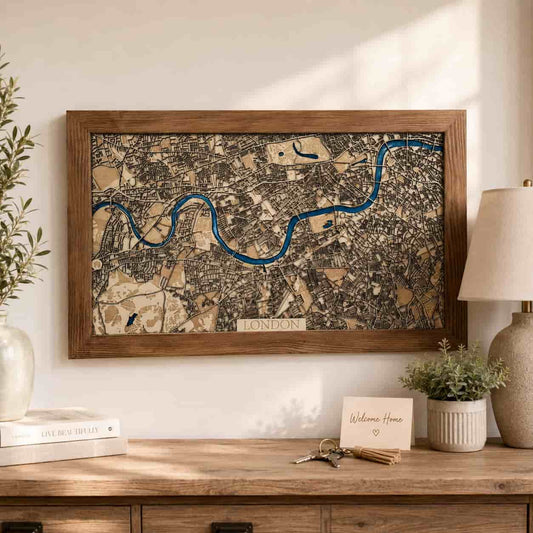 Spersonalizowany prezent na parapetówkę – drewniana mapa 3D nowego domu